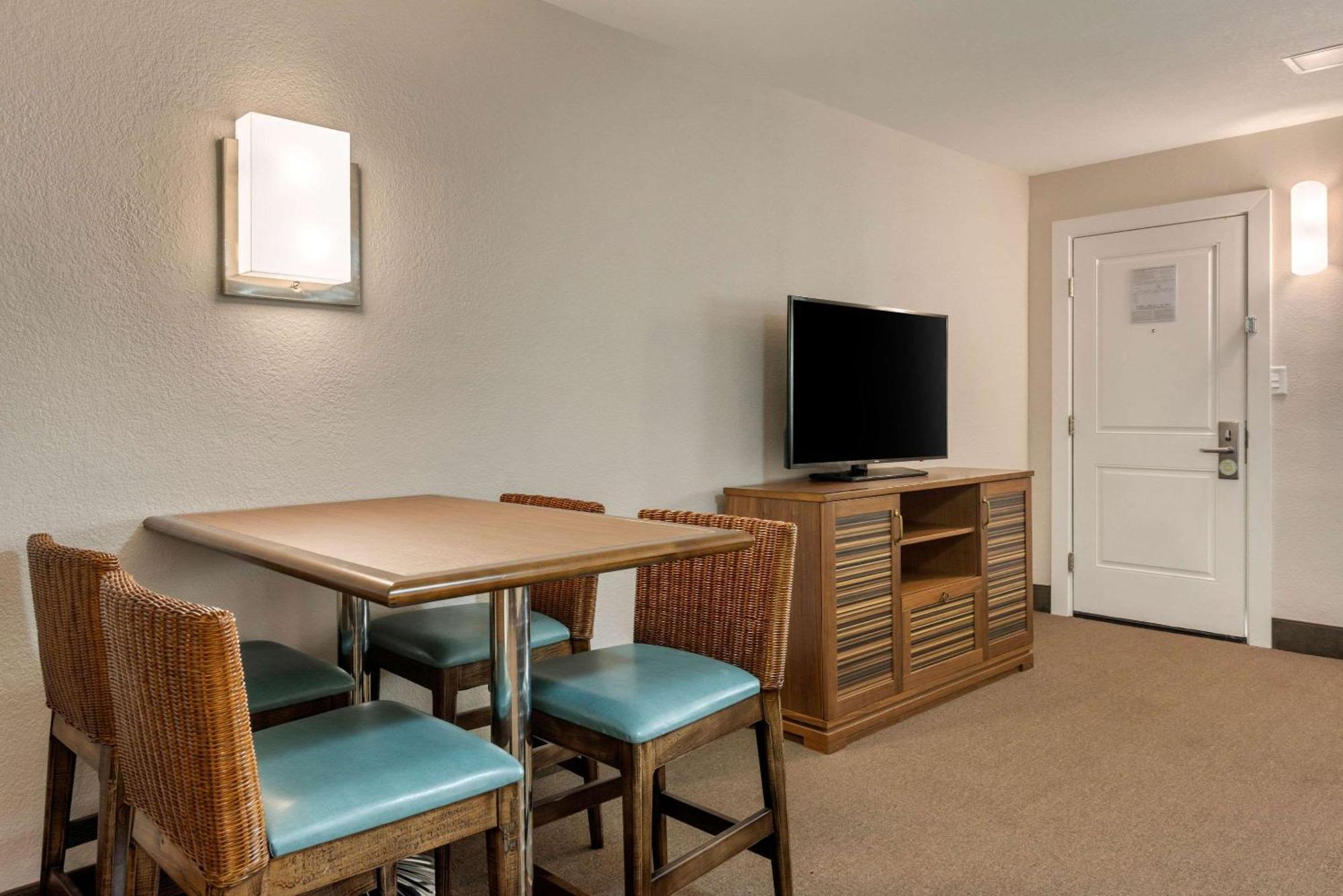 Seafarer Inn & Suites, Ascend Hotel Collection Jekyll Island Exteriör bild