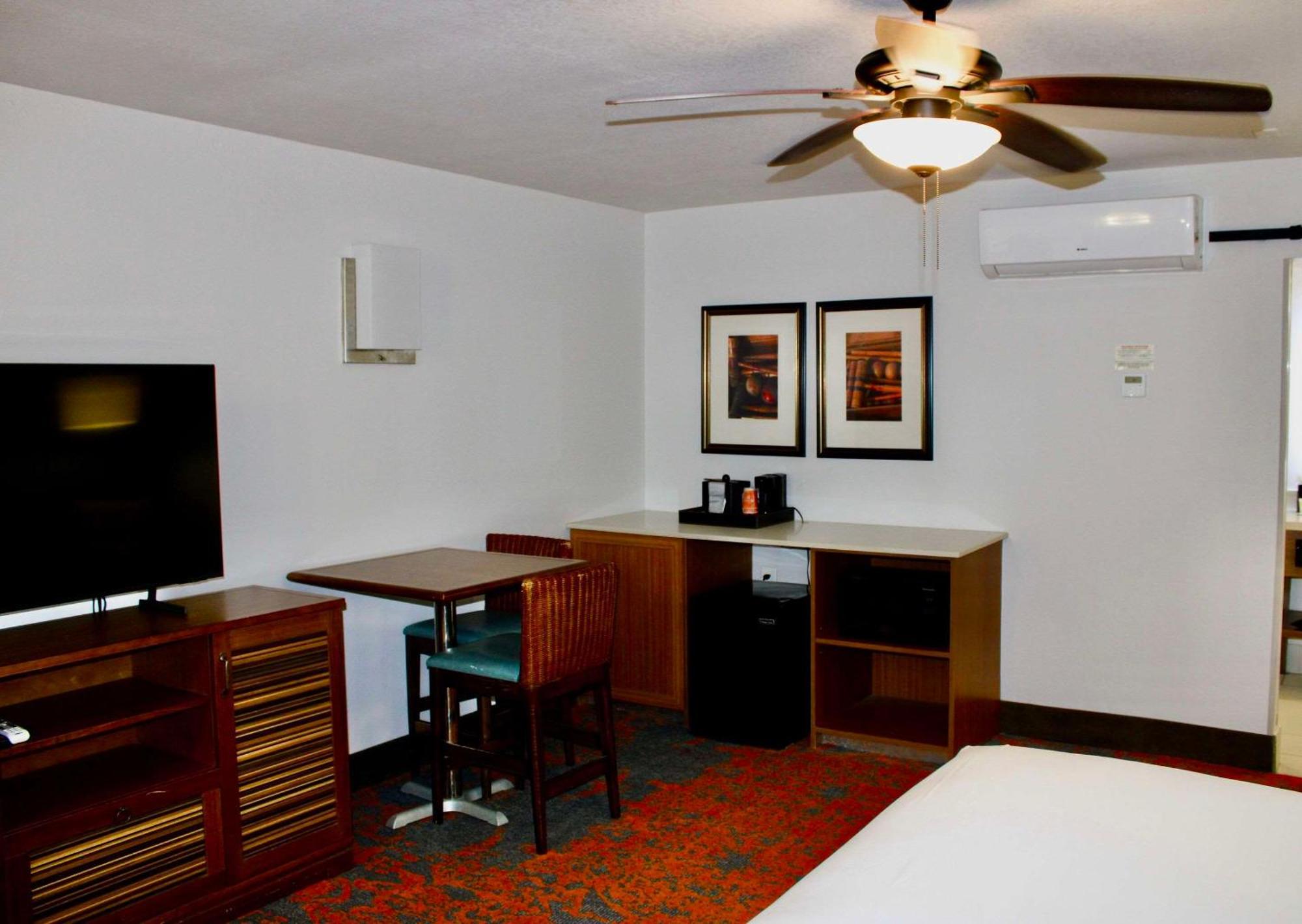Seafarer Inn & Suites, Ascend Hotel Collection Jekyll Island Exteriör bild